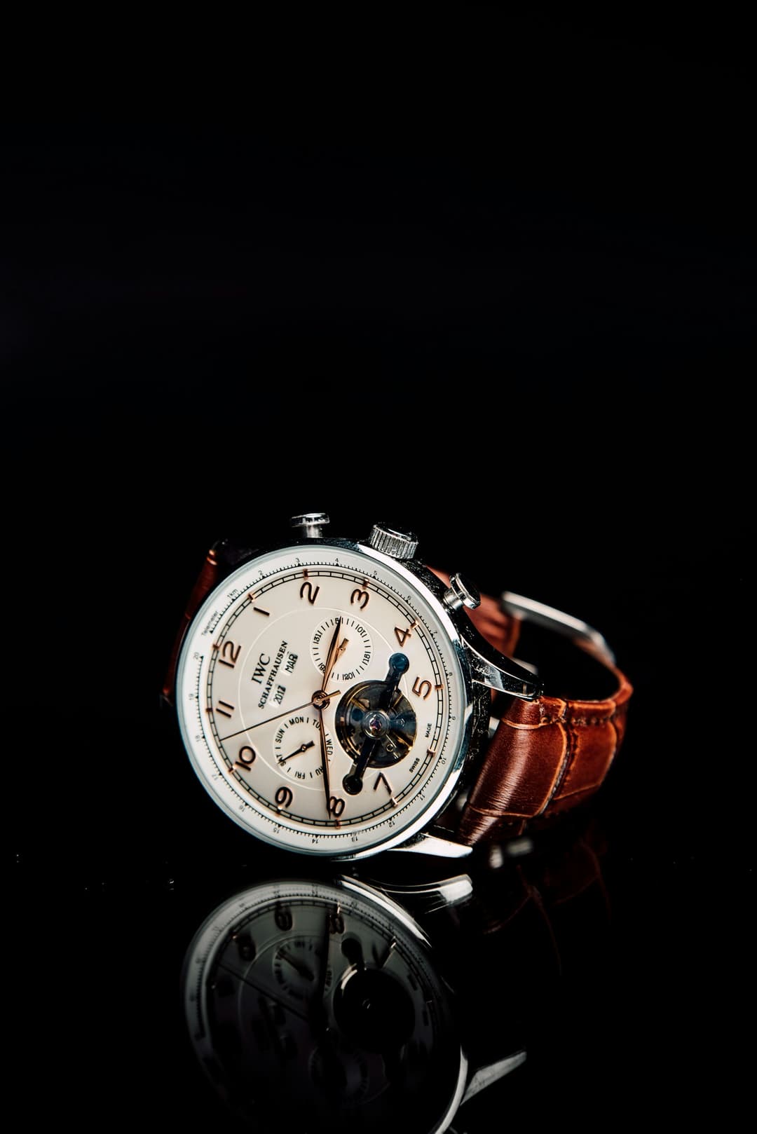 Dress watch with leather strap